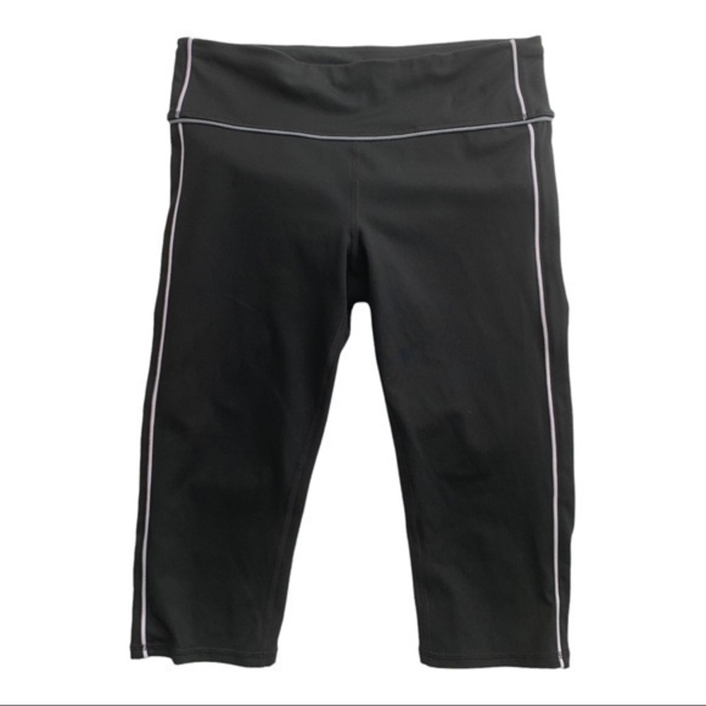 Gap‎ Fit Blackout Technology Cropped Workout Pant Small